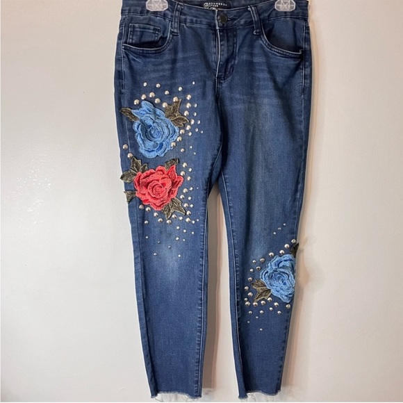 Boom Boom Skinny Jeans Juniors Sz 11 Studded Floral Medium Wash Blue Denim Jeans - Picture 2 of 10